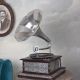 Gramofon dreptunghiular  cu decoratiuni metalice 
