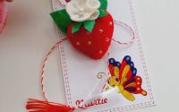 Martisor brosa handmade Capsuna