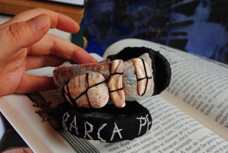 Bratara Barca pe valuri