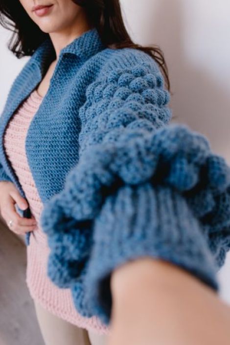 Cardigan tricotat personalizabil la comanda