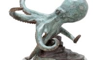 Caracatita-statueta din bronz cu un soclu marmura