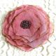Brosa floare roz mat prafuit patinat 11 cm
