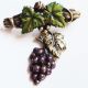 brosa ciorchin de strugure placata cu aur vintage