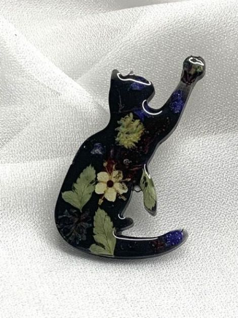 Broe handmade unicat - din rasina