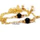 Lantisor auriu ochelari cu sfere onix negru mat