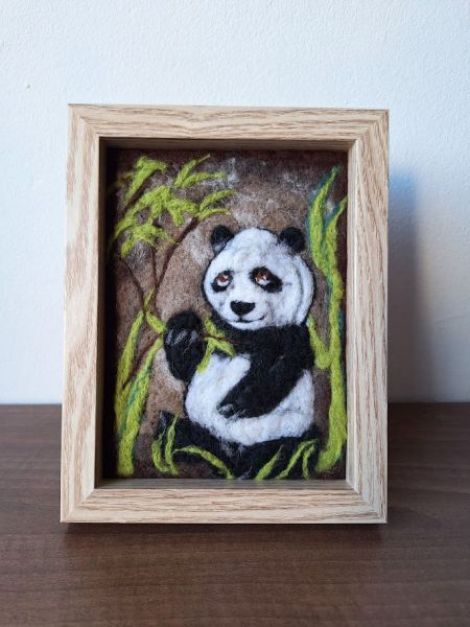 Panda tablou din lana impaslita