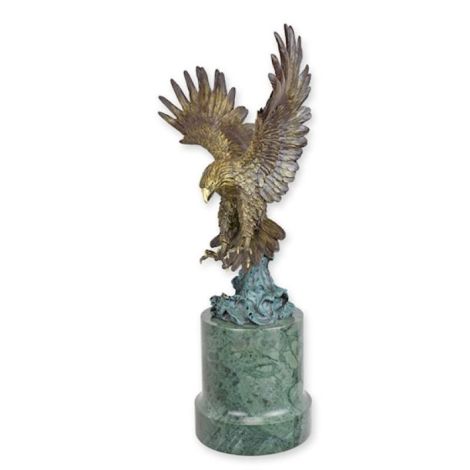 Vultur-statueta din bronz cu un soclu din marmura