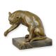 Pisica jucandu-se-statueta din bronz 
