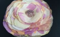 brosa  pastel floral 