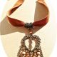 chocker boem patinat piele si pandant inima 