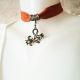 chocker boem patinat piele si pandant lujer