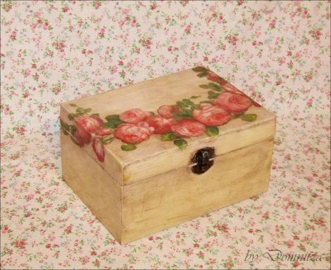 Cutie Antique Roses