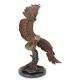 Vultur in zbor-statueta din bronz cu un soclu din 