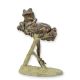 Broaste pe o creanga-statueta fantana din bronz 
