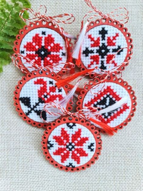 Set brose martisor cusute manual