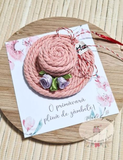 Martisor palarie roz