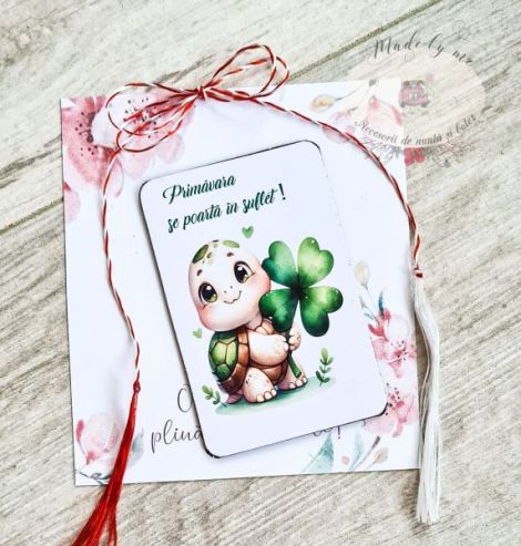 Martisor magnet broscuta cu trifoi