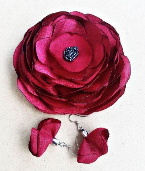 set floral brosa si cercei grena