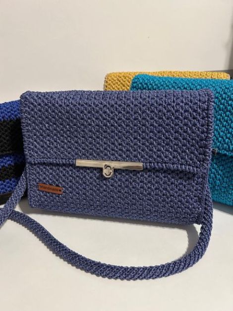 Geanta crosetata manual jeans
