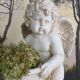 Cupidon cu ghiveci-statueta din rasini speciale