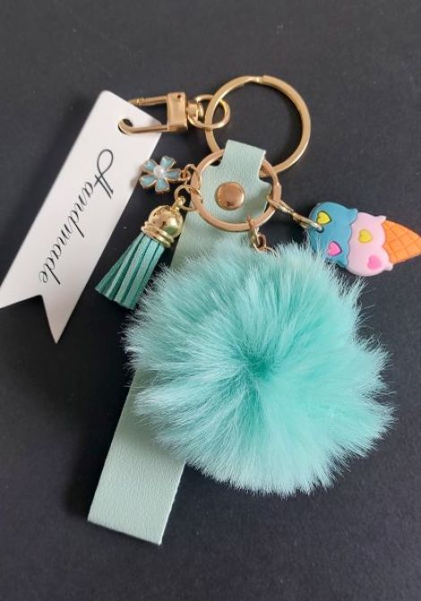 BrelocAccesoriu geanta