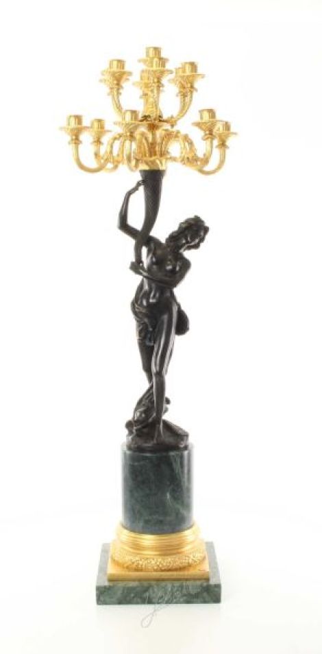 Candelabru monumental din bronz