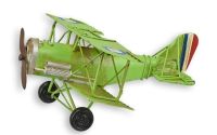 Model biplan verde