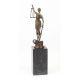 Justitia - statueta din bronz pe un soclu din marm
