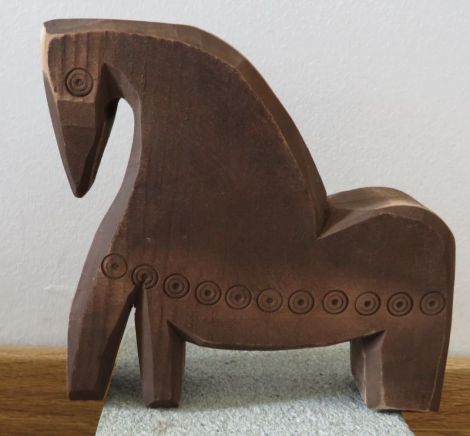 cal sculptat manual model unic handmade