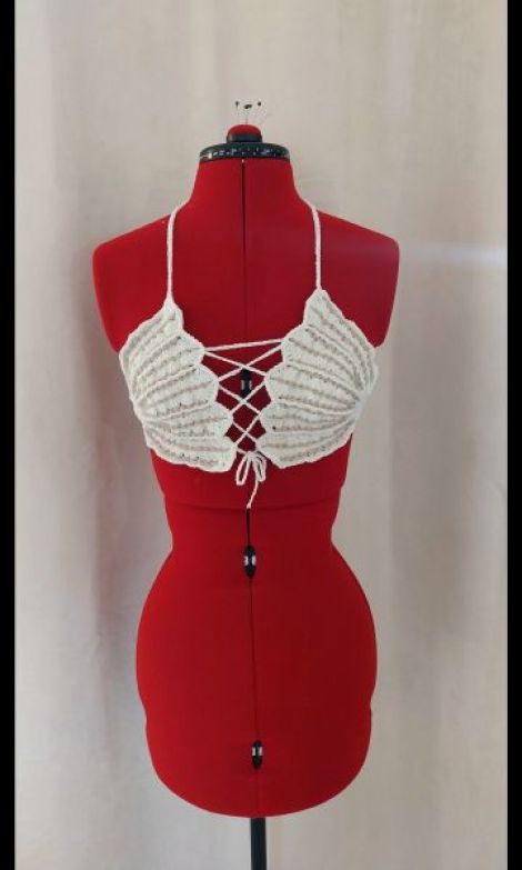 Top bikini in forma de scoica