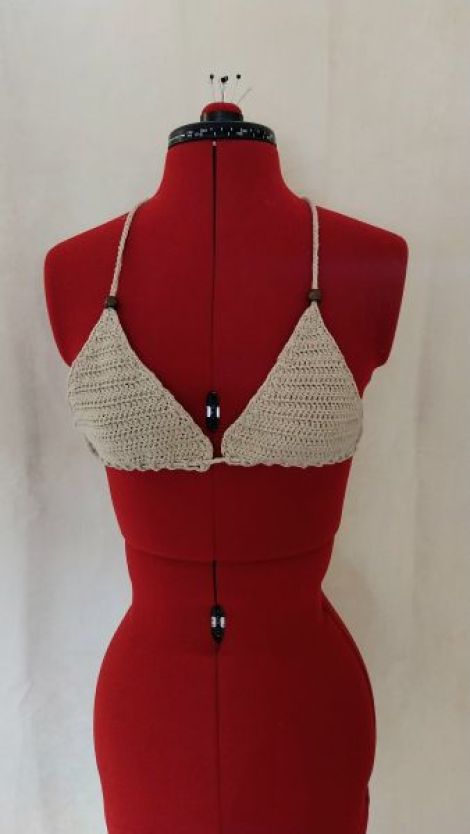 Top bikini crosetat