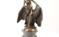 Hebe cu vulturul-statueta bronz cu soclu marmura