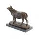 Vaca-statueta din bronz masiv 