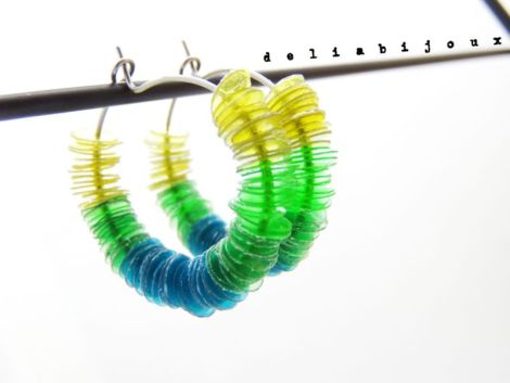Cercei handmade din plastic reciclat - degrade co
