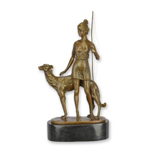 Zeita Diana cu cainii-statueta din bronz