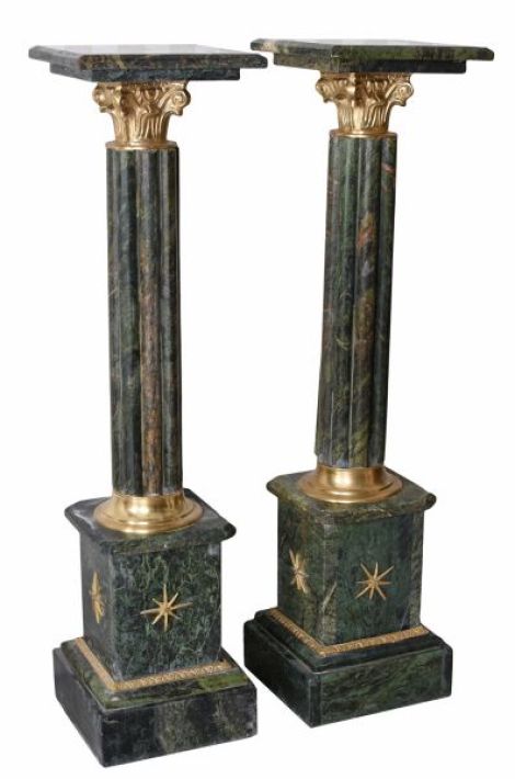 Set doua piedestaluri baroc din marmura