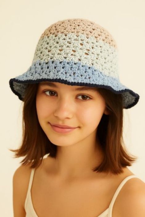 Bucket hat