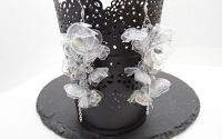 Cercei handmade unicat Flori delicate din plastic 