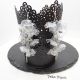 Cercei handmade unicat Flori delicate din plastic 