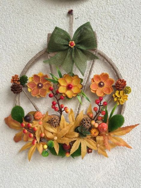 Coronita handmade cu motive de toamna