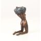 Nud-statueta din bronz pe un soclu din marmura