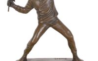 Aruncatorul de flori-statueta din bronz 