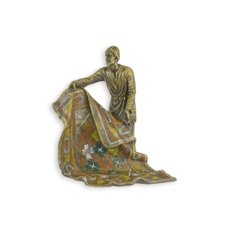 Vanzatorul de covoare-statueta vieneza din bronz
