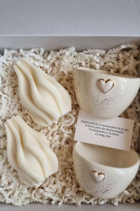 Delicate gift set