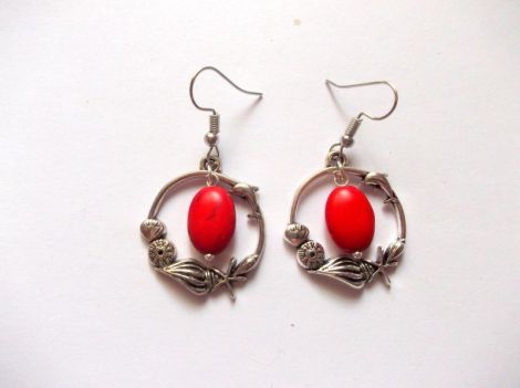 cercei howlite rosu