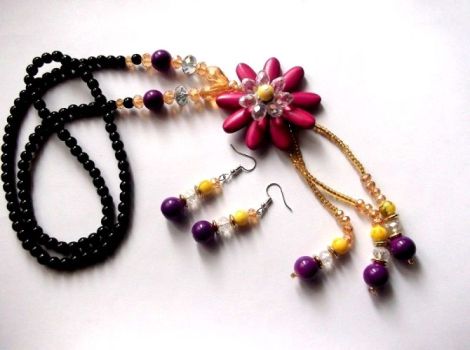 set cu howlite si cristale