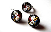 Set cu sticla cu motiv floral 