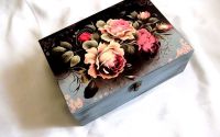cutie lemn cu model floral
