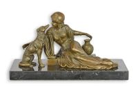 Doamna cu caine-statueta din bronz 