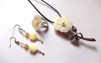 Set cu sidef si perle naturale 